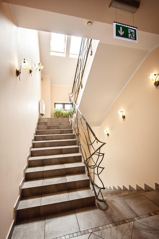 Hotel Willa Adriana Plock Bagian luar foto